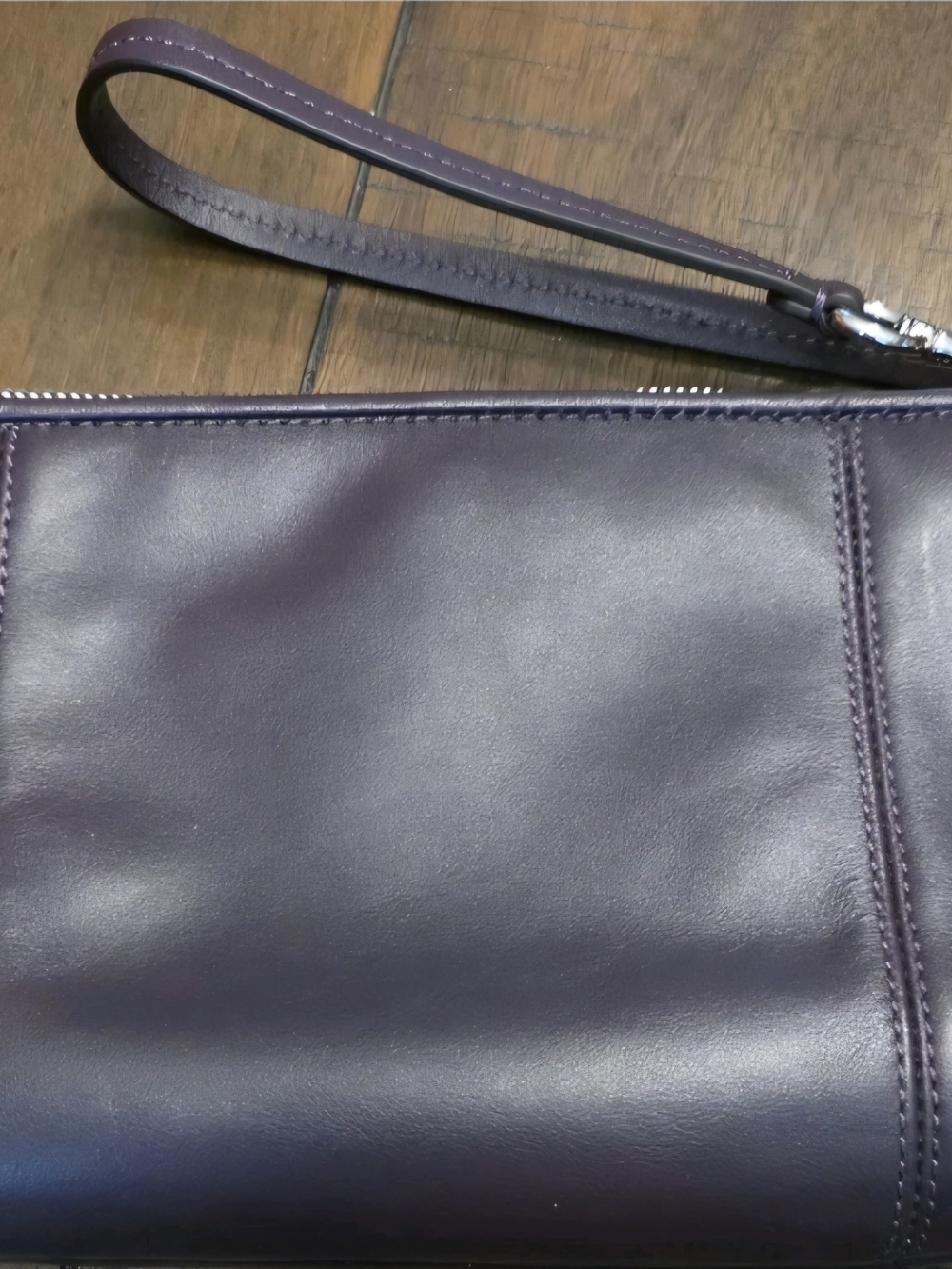 Coach Purple Leather Shoulder Bag with Silver Logo - Picture 2 of 3